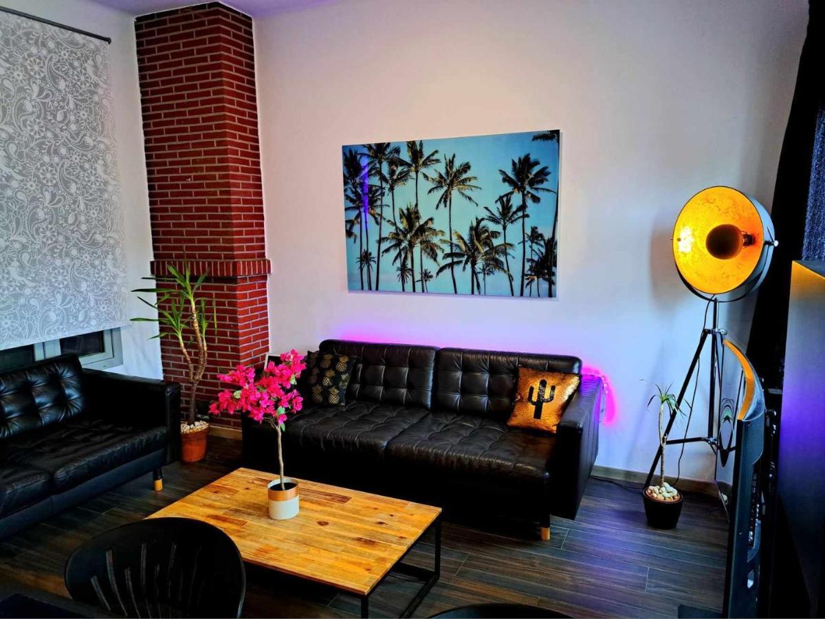 Petite Chambre Dans Une Jolie Colocation Liege Bagian luar foto